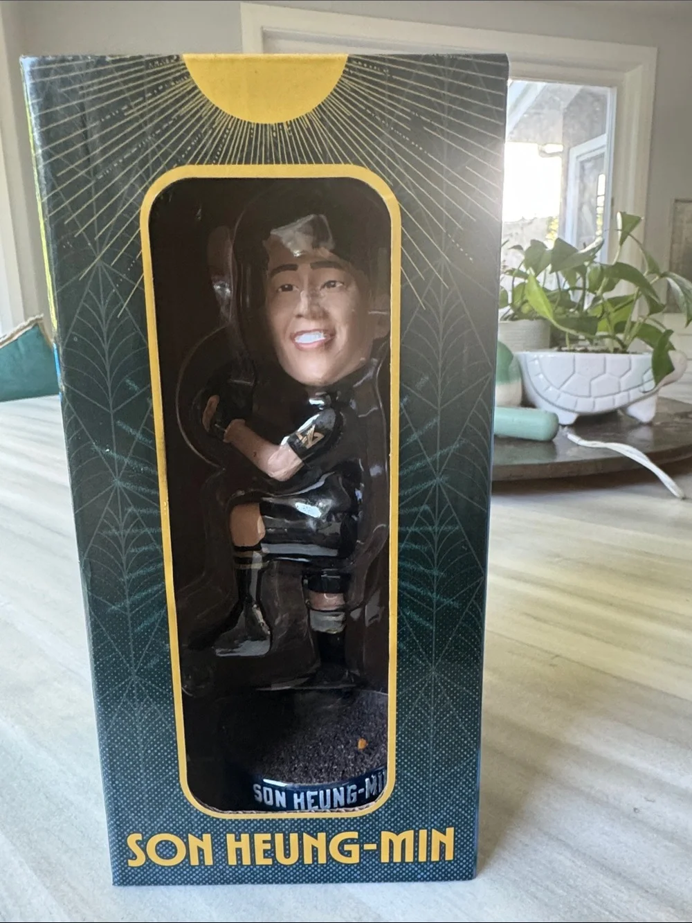 Son Heung-Min Soccer Bobblehead - Black & Gold Kit